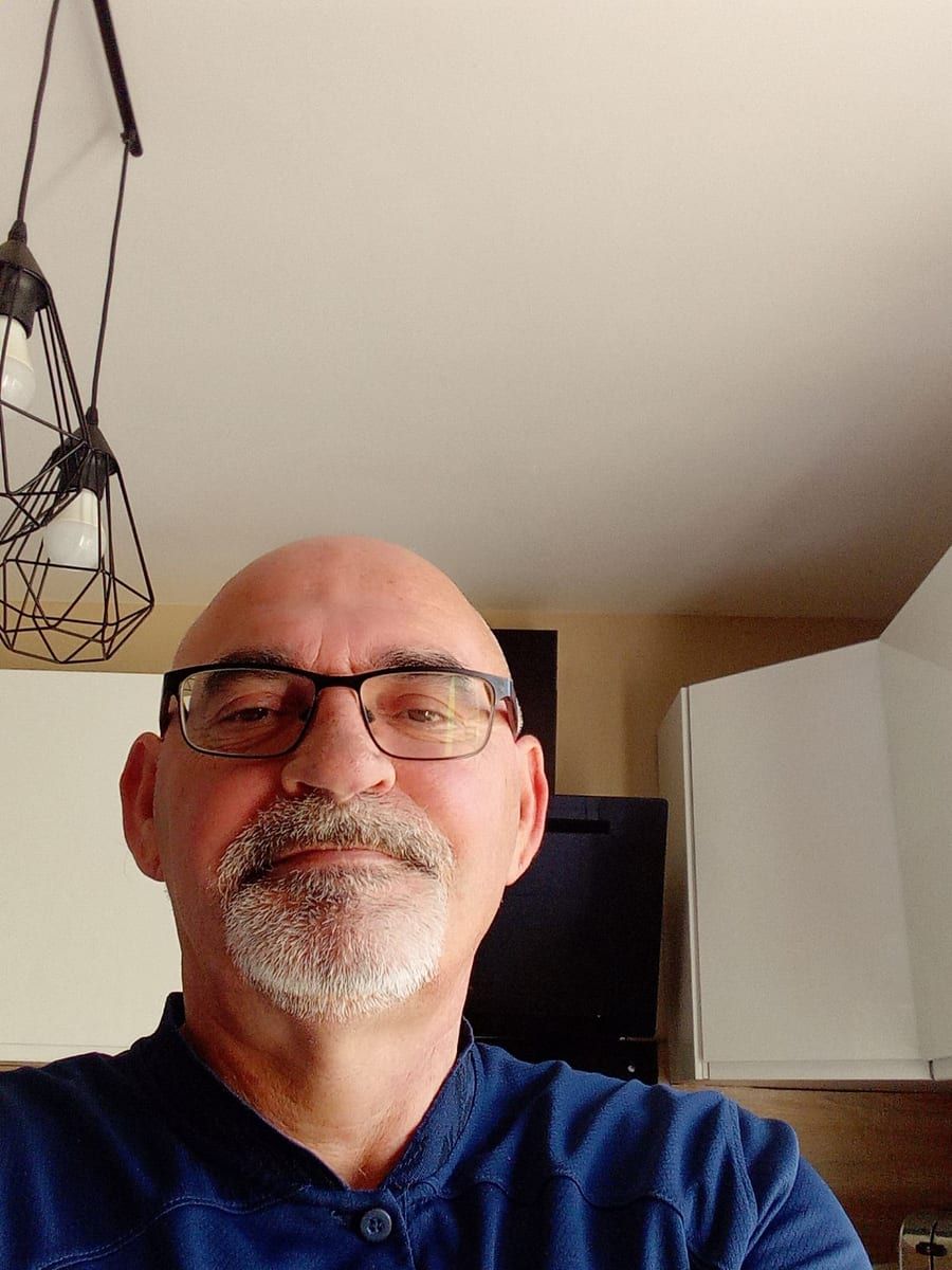 Profil de Youni